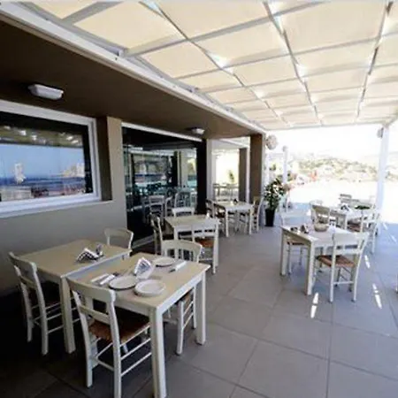 Apolis Beachscape Szálloda 4*