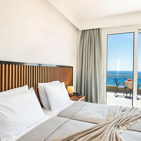 Hotel Apolis Beachscape Amoopi