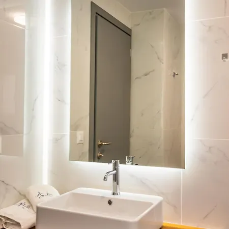 Apolis Beachscape Hotel