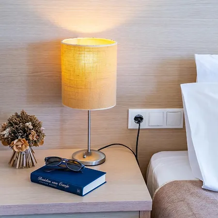 Apolis Beachscape Amoopi