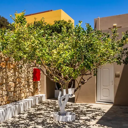 Apolis Beachscape Hotel Amoopi