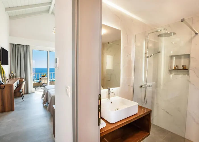 Apolis Beachscape فندق 4*