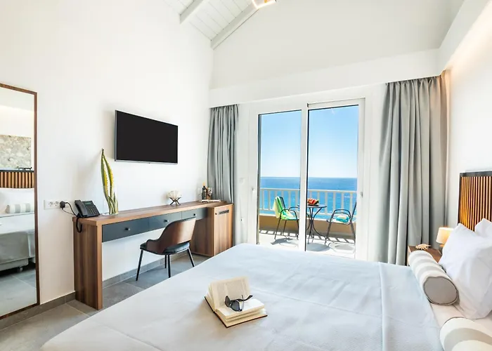 فندق Apolis Beachscape 4*